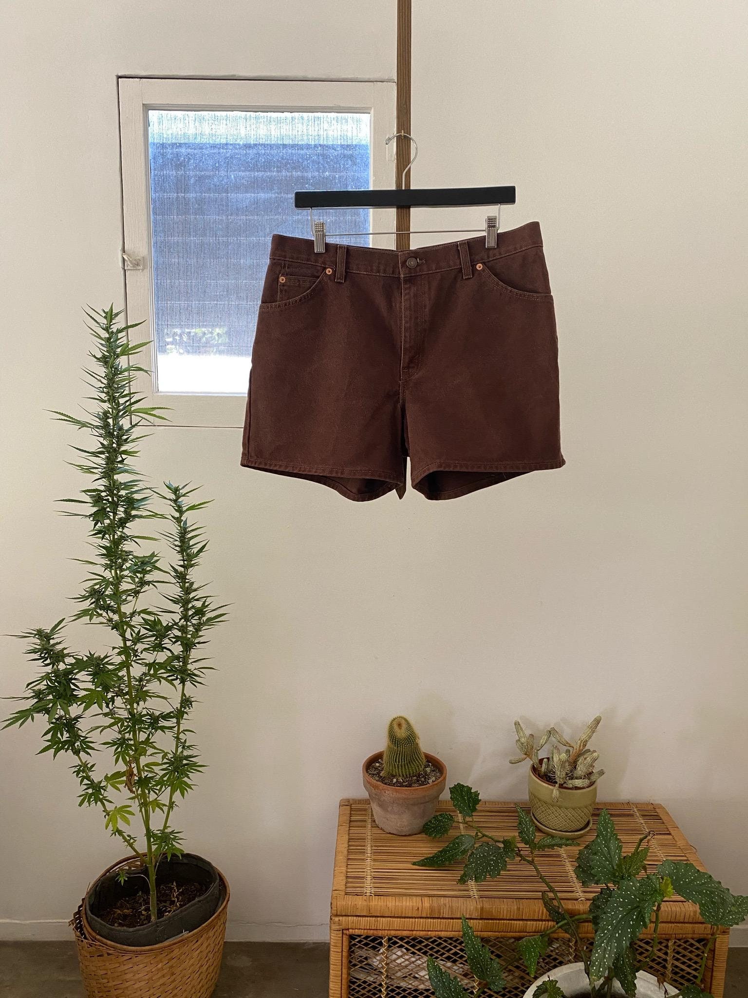 Vintage 1990s Levi's Brown Denim Shorts, 910 Classic Fit, Size 16
