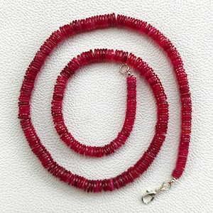 Collier de perles Heishi facettées en rubis du Myanmar (5,5-7 mm), 48 cm (19 pouces).