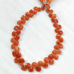 Natural Sunstone Gems 6 to 8 mm Size Faceted Heart Briolette Beads 9.5&quot; Strand