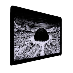 Peut inclure: Illustration en noir et blanc d'un paysage surréaliste avec une grande sphère sombre au centre. L'œuvre présente des textures détaillées et un vortex tourbillonnant dans le ciel, créant une scène dramatique et surnaturelle.