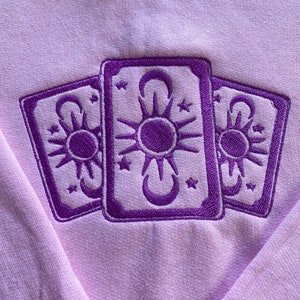 Light Pink Tarrot Card Embroidered Sweatshirt/Tshirt