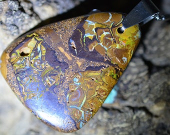 33 carat Koroit Nut Matrix Opal Pendant Chain Australia Gem