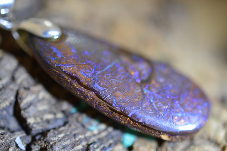 17ct Heart Stone Koroit Buss Boulder Matrix Opal Pendant Necklace Australia Gem Purple/Blue/Green image 3