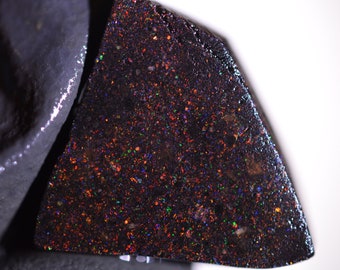 15ct 19x15x7 Black Matrix Opal rough stone rough/rubbed/sliced Honduras gemstone