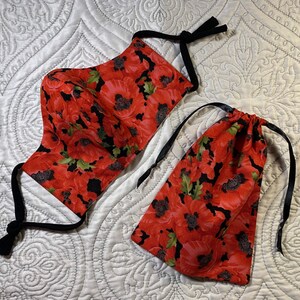 Reversible Fitted Adult Face Mask 100% Cotton Machine Washable Red Poppies