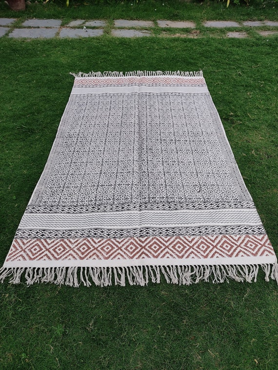 Beautiful throw rugs clearance