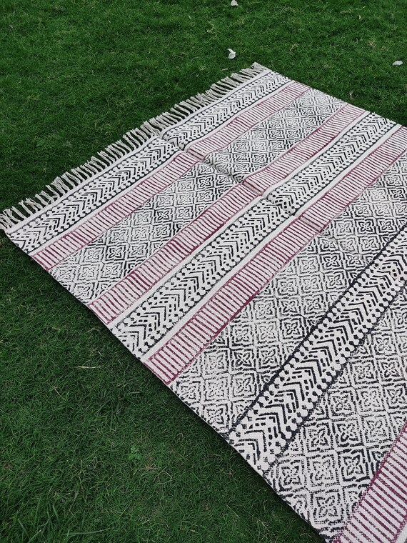 Beautiful store throw rugs