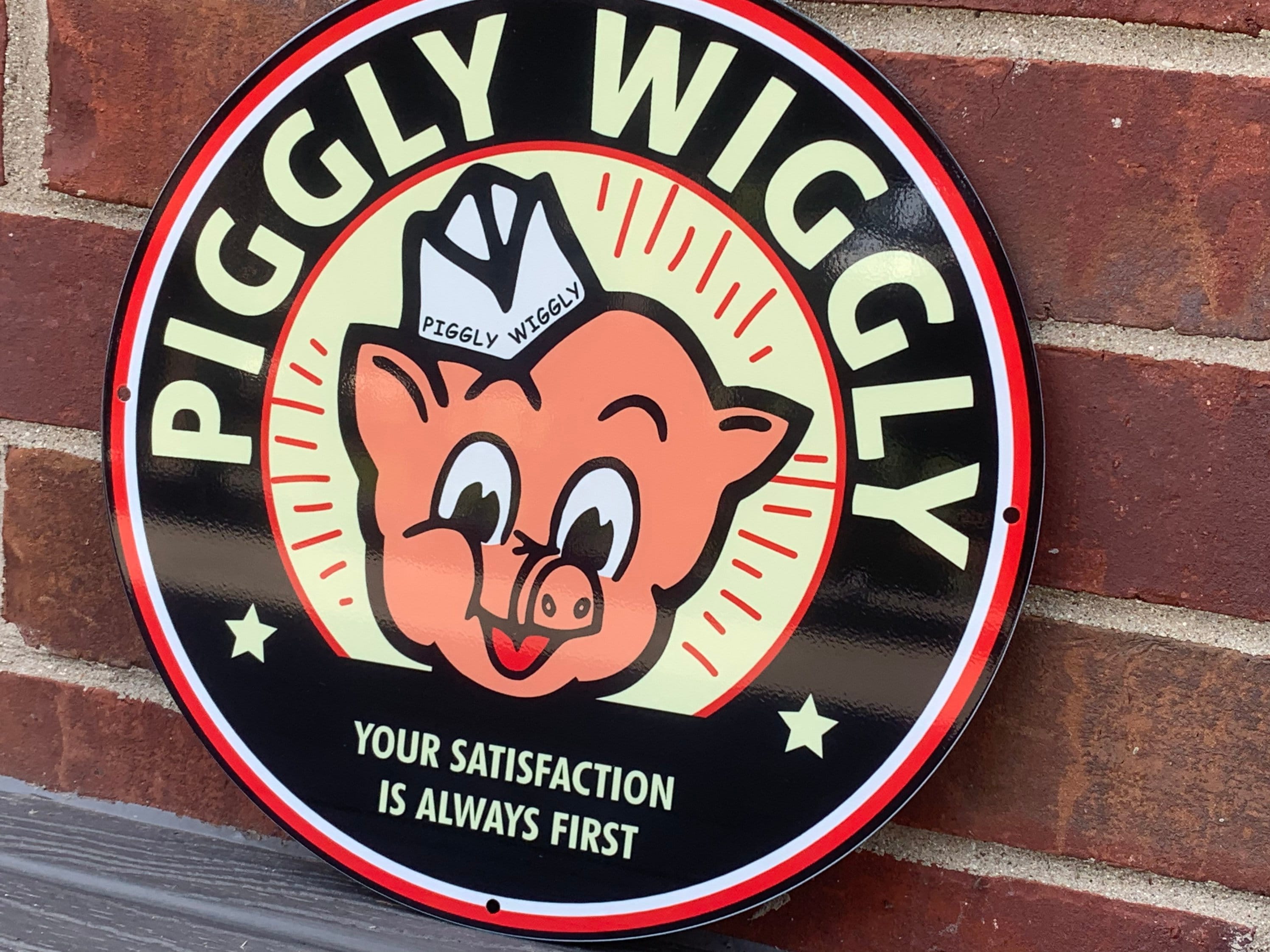 Piggly wiggly grocery store heavy Steel vintage Style metal sign
