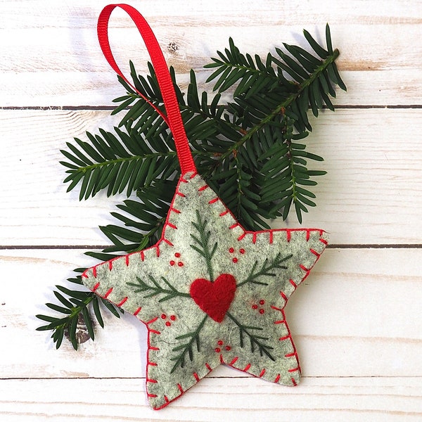 Pale Gray Wool Felt Star, Star Ornament, Scandinavian Felt Ornaments, Scandinavian Star, Nordic Christmas Ornaments, Nordic Ornament