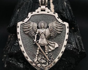 Silver pendant Archangel Michael. art. 01114