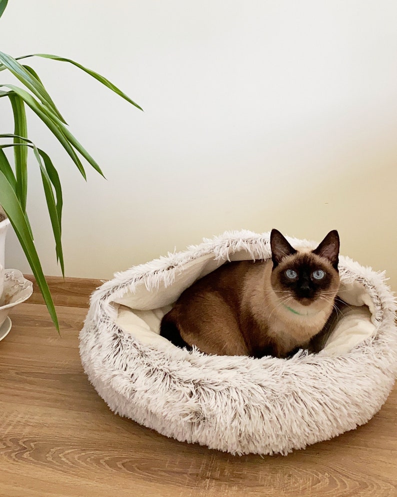 Calming Cat Bed - Anti-Anxiety Cat Cave - Donut Cat Bed - Fluffy Pet Bed - Cat Kennel, Soft Cat Bed, Cat Cave, Cat House - Cat Lover Gift