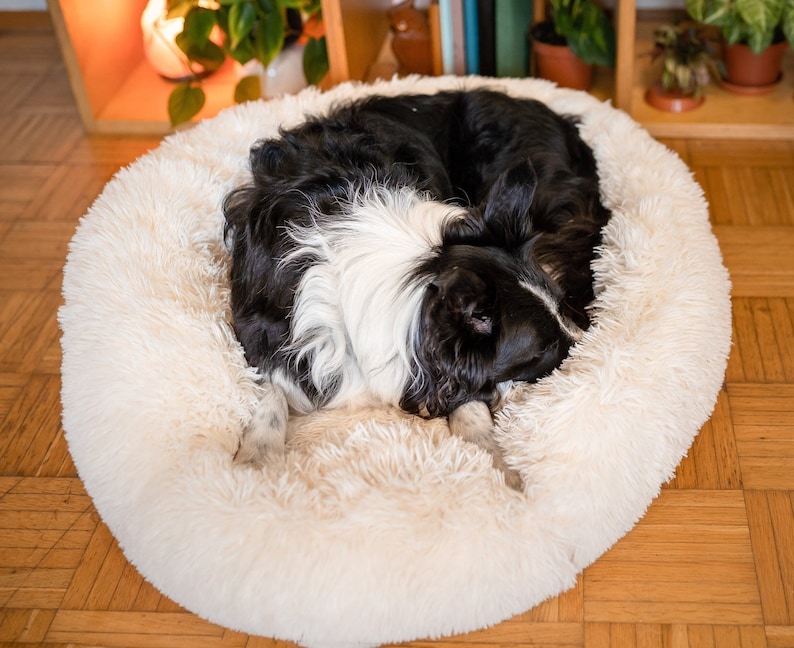 Large Donut Dog Bed – Calming Dog bed for large dogs – Orthopedic dog bed – Washable dog bed – Pet bed – Anti-anxiety dog bed, Cat Bed