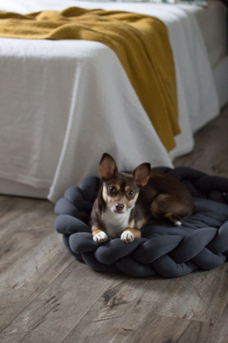 Modern Dog Bed - Calming Dog Bed - Dog Crate, Twisted Dog Bed, Washable Dog Bed - Cat Bed, Pet Bed, Small Dog Bed - Pet Deep Sleep Bed