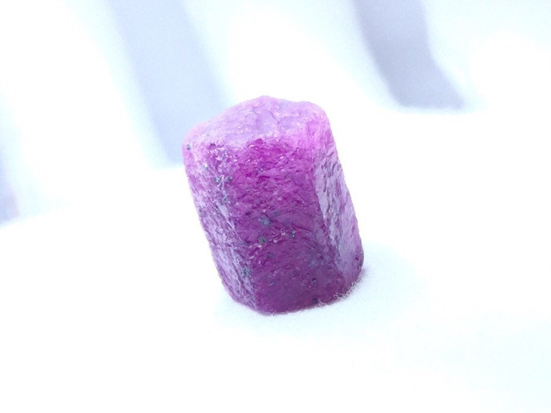 Natural Ruby Rough , Raw Ruby Crystals, July Birthstone, Receive Top Raw Ruby weight 21.50