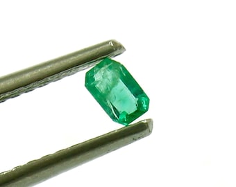 Loose Natural Emerald 3.50x2mm – Faceted Octagon Green Gem, Untreated Gemstone