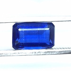 Natuurlijke kyaniet edelsteen geslepen, achthoekige kyaniet gefacetteerd, losse kyaniet steen voor sieraden - maat - 9 x 6,50 mm - gewicht - 2,65 karaat