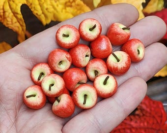 Miniature Apples,1:6 Scale,Red,Dollhouse Miniature Apples,Miniature Fruit,Fairy Garden Accessories,Fall Miniatures,Autumn Minis