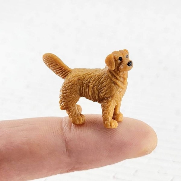 Miniature Golden Retriever,Miniature Dog,Dollhouse Dog,Micro Animals,Micro Dog,Diorama,Terrarium Supplies,Tiny Dog Figure