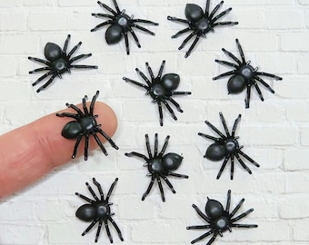 Miniature Black Spiders,Halloween Miniatures, Halloween Embellishments,Halloween Party Favors, Halloween Craft Supplies