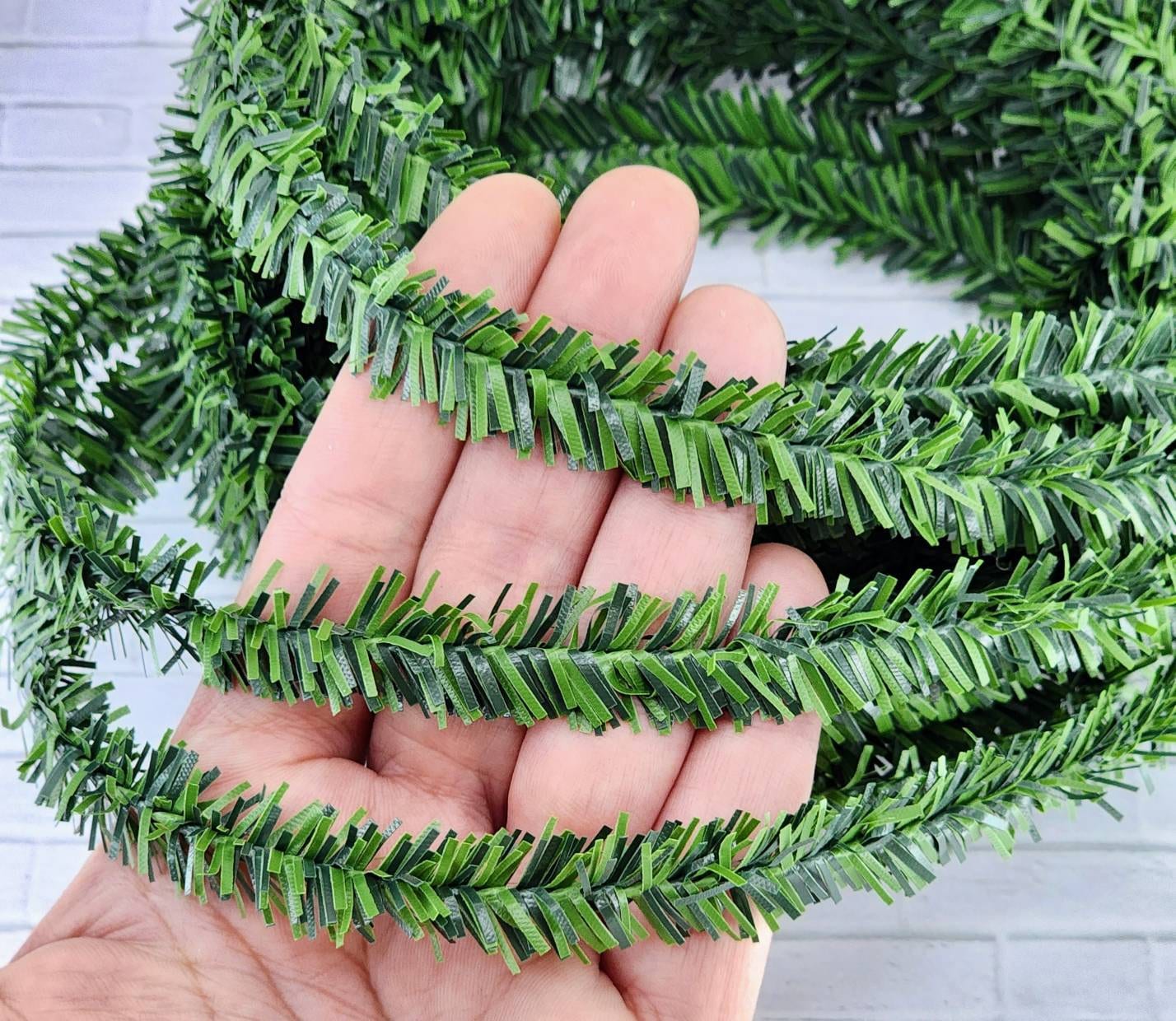 Miniature Pine Garland,Dollhouse Garland,Fairy Garden Accessories,Christmas Miniatures,Mini Wired Garland,Christmas Craft Supplies, Diorama