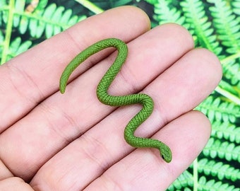 Miniature Snake,Micro Snake,Terrarium Supplies,Diorama,Micro Animals,Fairy Garden Accessories,Dollhouse Snake
