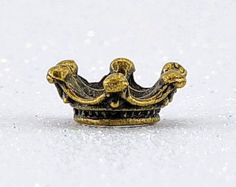 Dollhouse Miniature Bronze Crown Metal,Tiny Crown,Miniature Fairytale,Fairy Miniatures,Fairy Garden Accessories,Embellishments,Crown Charm