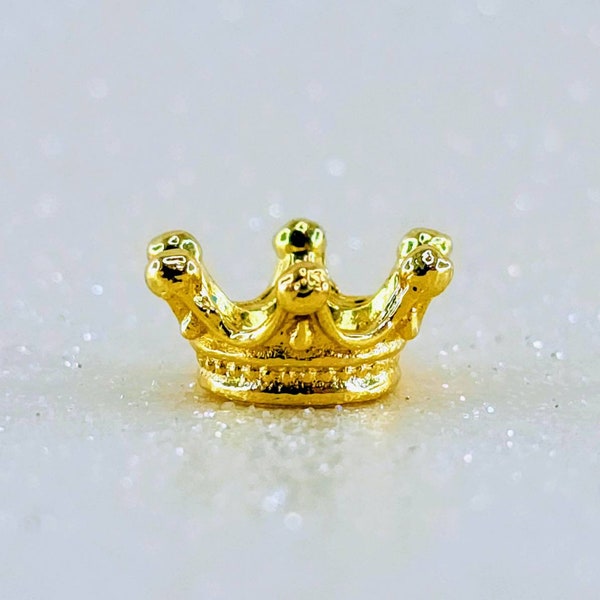 Dollhouse Miniature Gold Crown Metal,Tiny Crown,Miniature Fairytale,Fairy Miniatures,Fairy Garden Accessories,Tiny Crown,Crown Charm