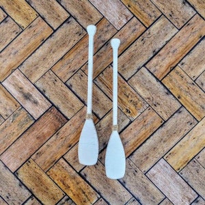 Miniature Oars,Miniature Beach Decor,Nautical miniatures,Fairy garden accessories,Beach Dollhouse,Coastal Miniatures,1:12 Scale Oars,Diorama