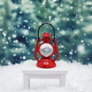 Miniature Red Lantern,Dollhouse Lantern,1:12 Scale Lantern,Fairy Garden Lantern,Outdoor Lamp Light,Dollhouse Light,Christmas Miniatures