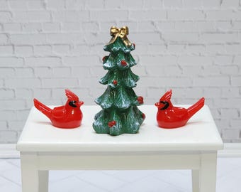 Christmas Miniatures,Miniature Christmas Tree,Mini Cardinal,Dollhouse Christmas,Fairy Garden Accessories,Diorama,Christmas Craft Supplies