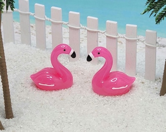 Miniature Flamingo,Resin,Flamingo Figurine,Beach Miniatures,Fairy Garden Accessory,Terrarium Supply,Diorama,Crafts,Miniature Beach Garden