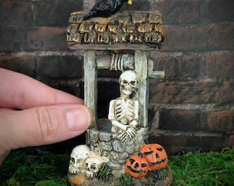 Miniature Skeleton In Well,Fairy Halloween,Dollhouse Halloween,Halloween Miniatures,Halloween Village,Miniature Halloween Decor,Diorama