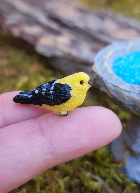 Odoria 1/12 Miniature Bird Bath – Tiny Garden Decor For Dollhouse Displays