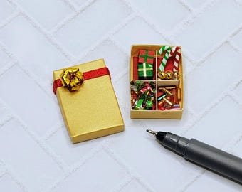 Miniature Box of Ornaments,Gold:12 Scale,Dollhouse Miniature,Christmas Miniatures,Dollhouse Christmas,Holiday Miniatures,Diorama