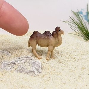 Tiny Camel Figurine,Micro Camel,Diorama,Terrarium Supplies,Fairy Garden Accessories,Tiny Desert Animals,Dollhouse Miniature Camel