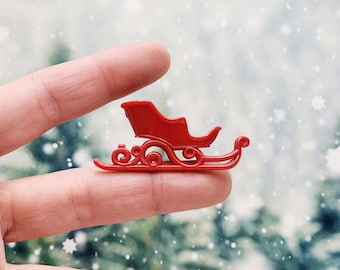 Tiny Santa Sleigh,Plastic,Red,Miniature Sleigh,Dollhouse Miniature,Christmas Miniatures,Diorama,Terrarium,Fairy Garden,Micro Sleigh,Sled