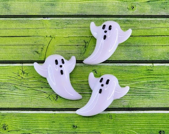 Miniature Ghost,Halloween Miniatures,Halloween Craft Supplies,Halloween Terrarium,Diorama,Acrylic Ghost Charms,Mini Halloween Decor