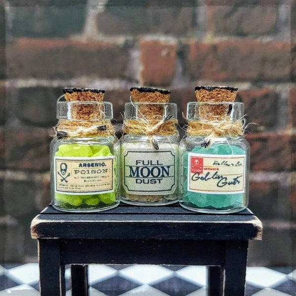 Miniature Apothecary Jar,Dollhouse Halloween Accessories,Miniature Halloween Decor, Halloween Miniatures