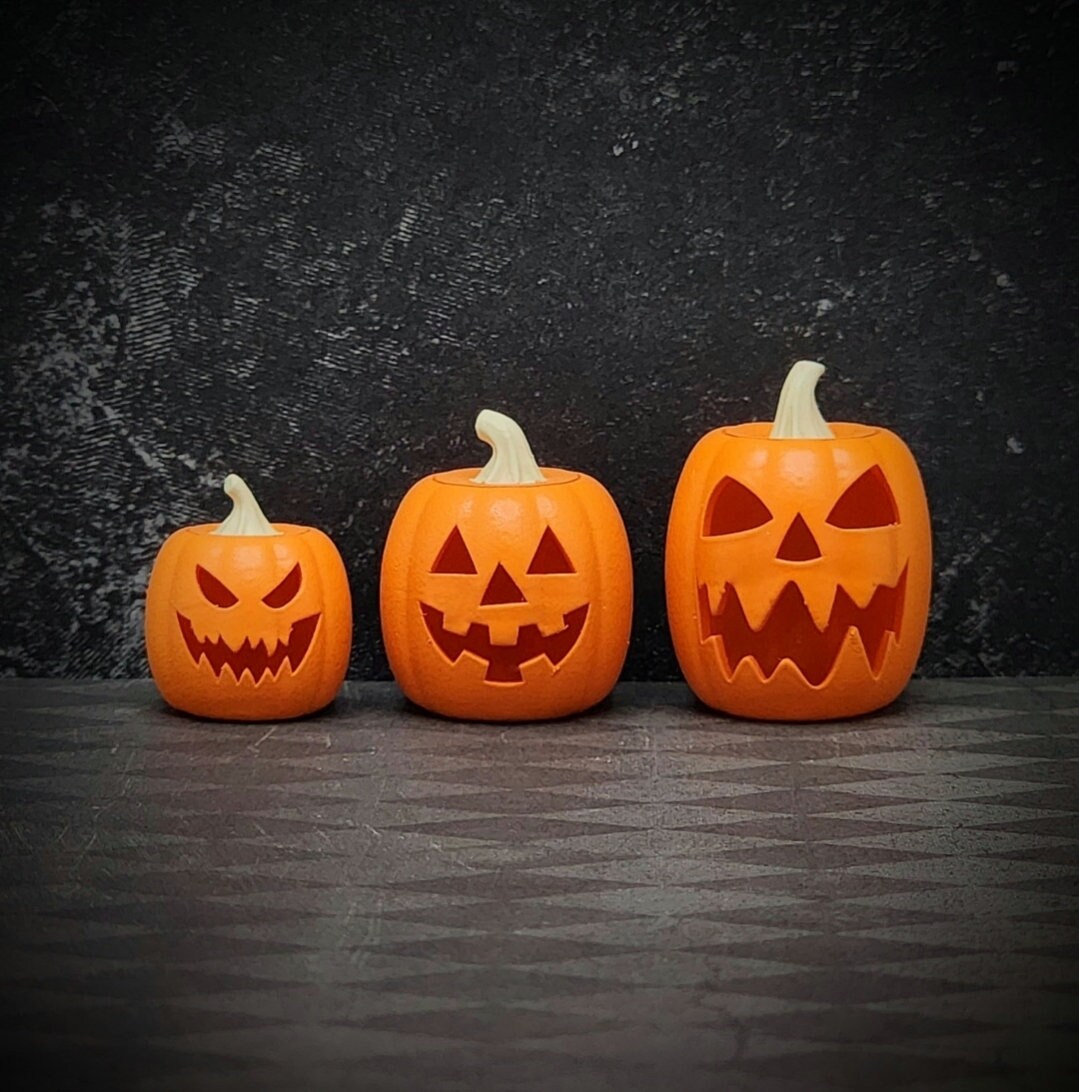 24Pcs Halloween Minuscule Décorations En Résine Brillent Dans Le Noir