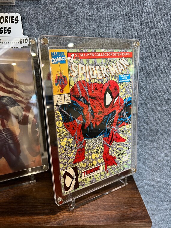Clear Acrylic Easel Cases, Slabs, Magazines, Comics 