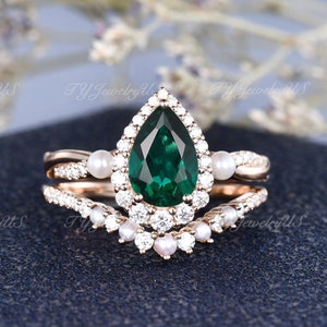 Pearl Emerald Engagement Ring Set Rose Gold Woman Pear Shaped Lab Emerald Bridal Set Diamond Halo Infinity Wedding Ring Vintage Cluster Ring