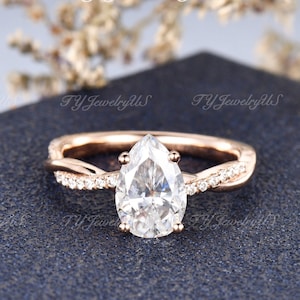 1.6CT Pear Shaped Moissanite Engagement Ring Rose Gold Solitaire Ring Infinity Twist Diamond Half Eternity Ring Bridal Woman Promise Gift