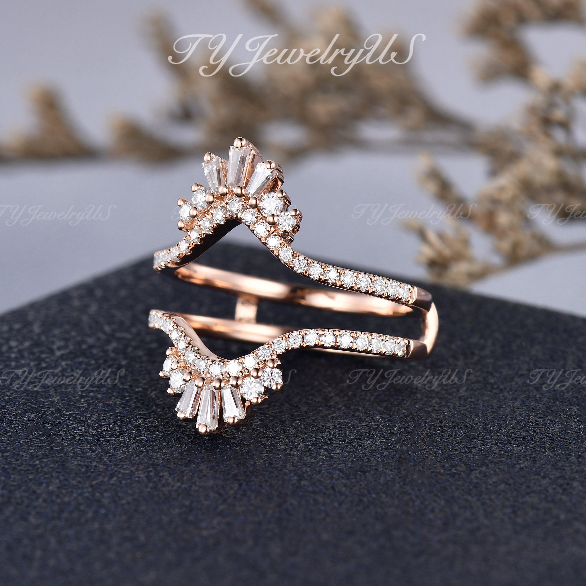 Rose Gold Antique Baguette Cut Moissanite Curved Wedding Bands Unique ...