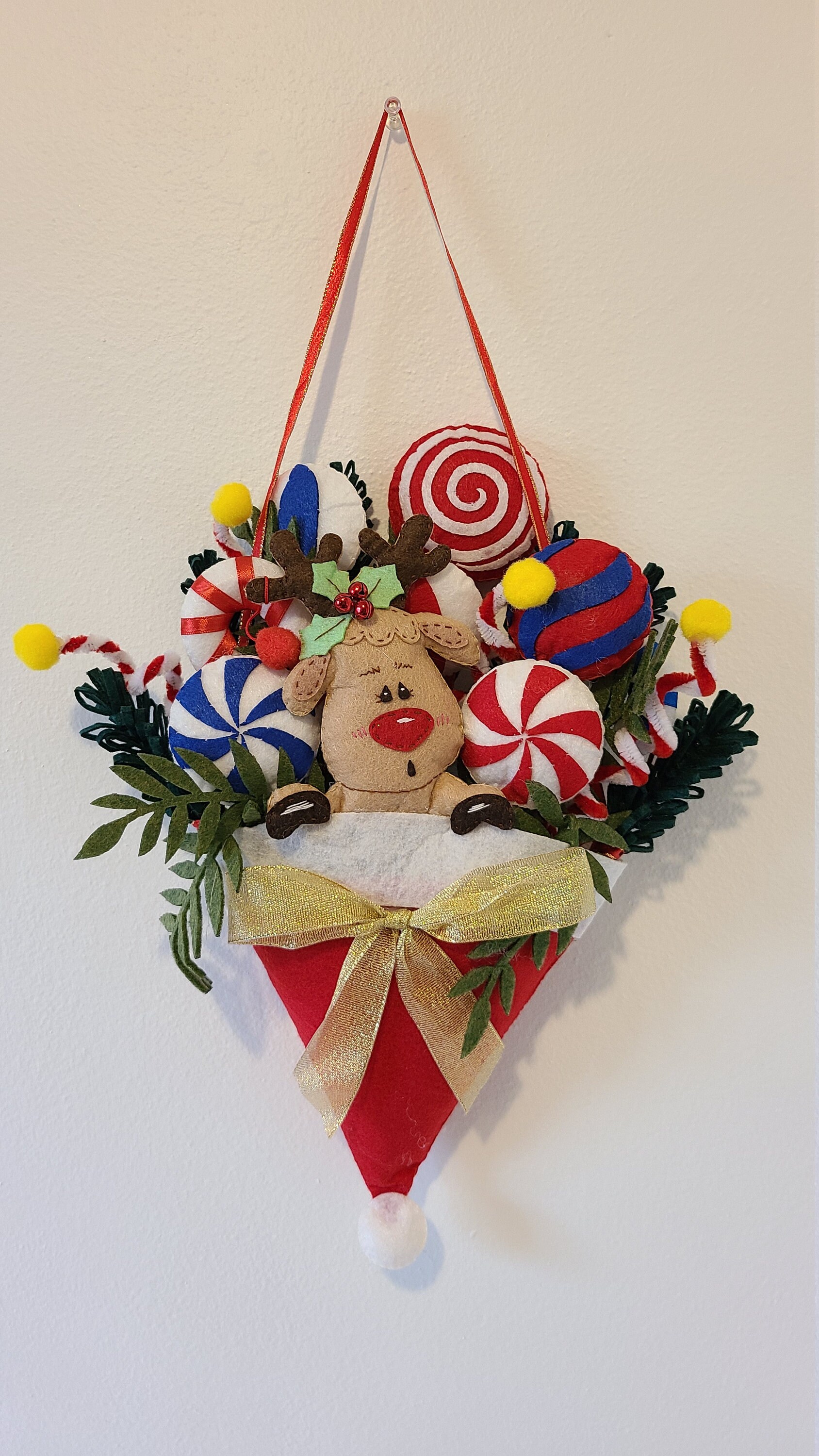 Large Christmas wall decoration Reindeer with candy in Santa  Etsy