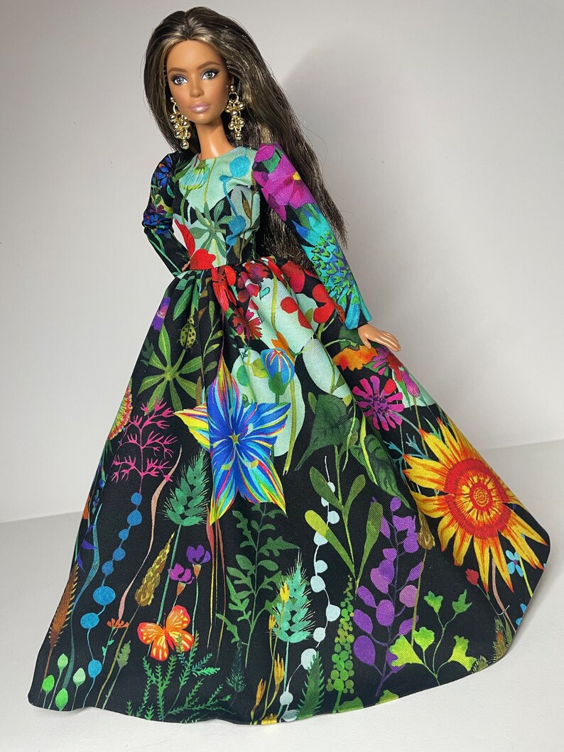 Black dress with multicolored floral print for 1:6 scale dolls image 8