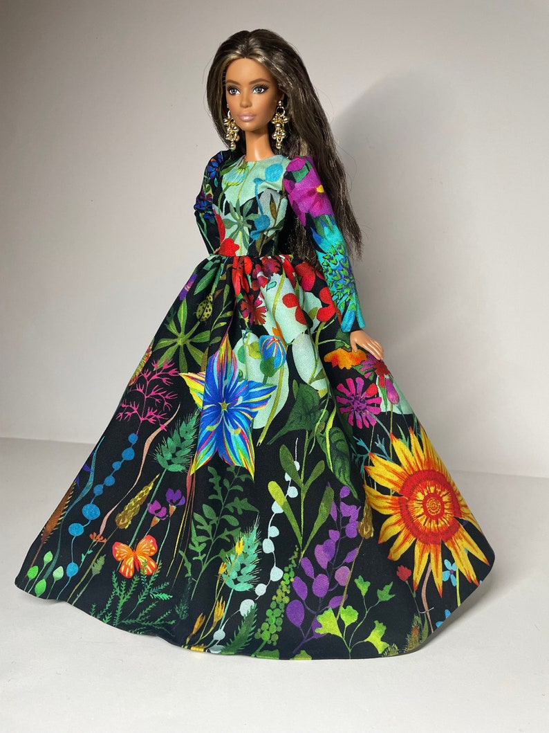 Black dress with multicolored floral print for 1:6 scale dolls image 9