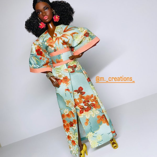 Floral printed kimono, for 1:6 scale dolls