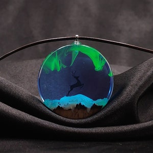 Deer Northern Lights Necklace, Aurora Borealis, Wood Resin Necklace Mountain, Mount Jewelry Necklace, Birth Month Necklace, Deer Necklace