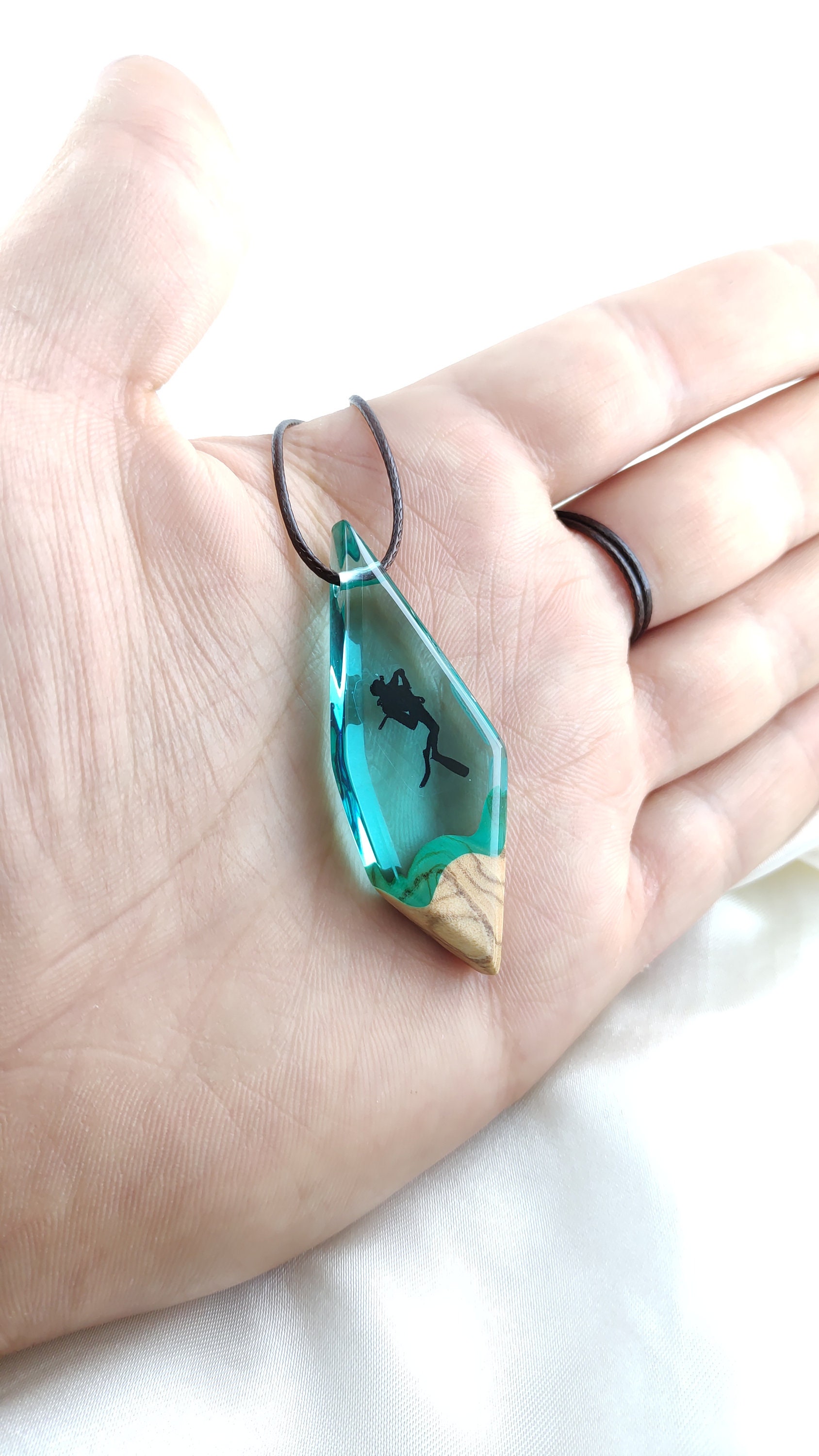 Scuba Diver Necklaces, Diver Gift, Diver Figurine Necklaces for Man