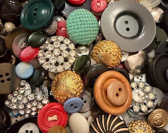 Buttons BY THE POUND, Mixed Vintage Crafting, Sewing Buttons